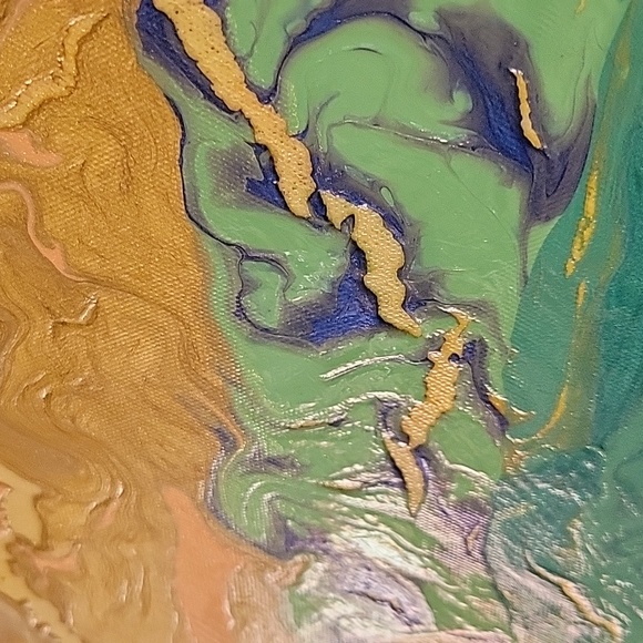 Acrylic Pour Paint on Recycled Canvas - Picture 4 of 4